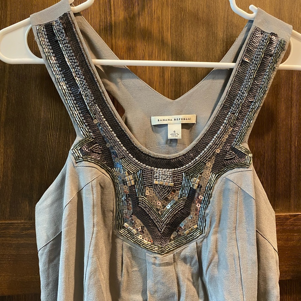 Fancy yet casual size 6 Banana Republic Dress